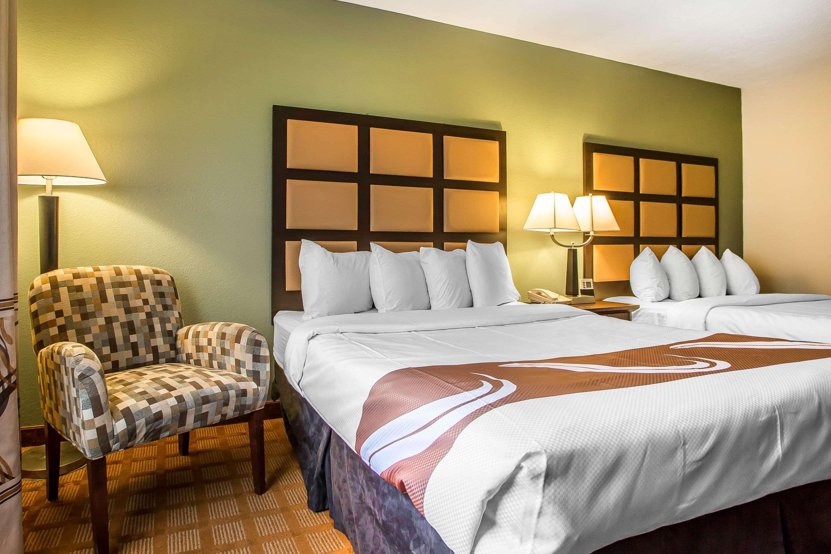 Quality Inn & Suites Marinette Eksteriør billede