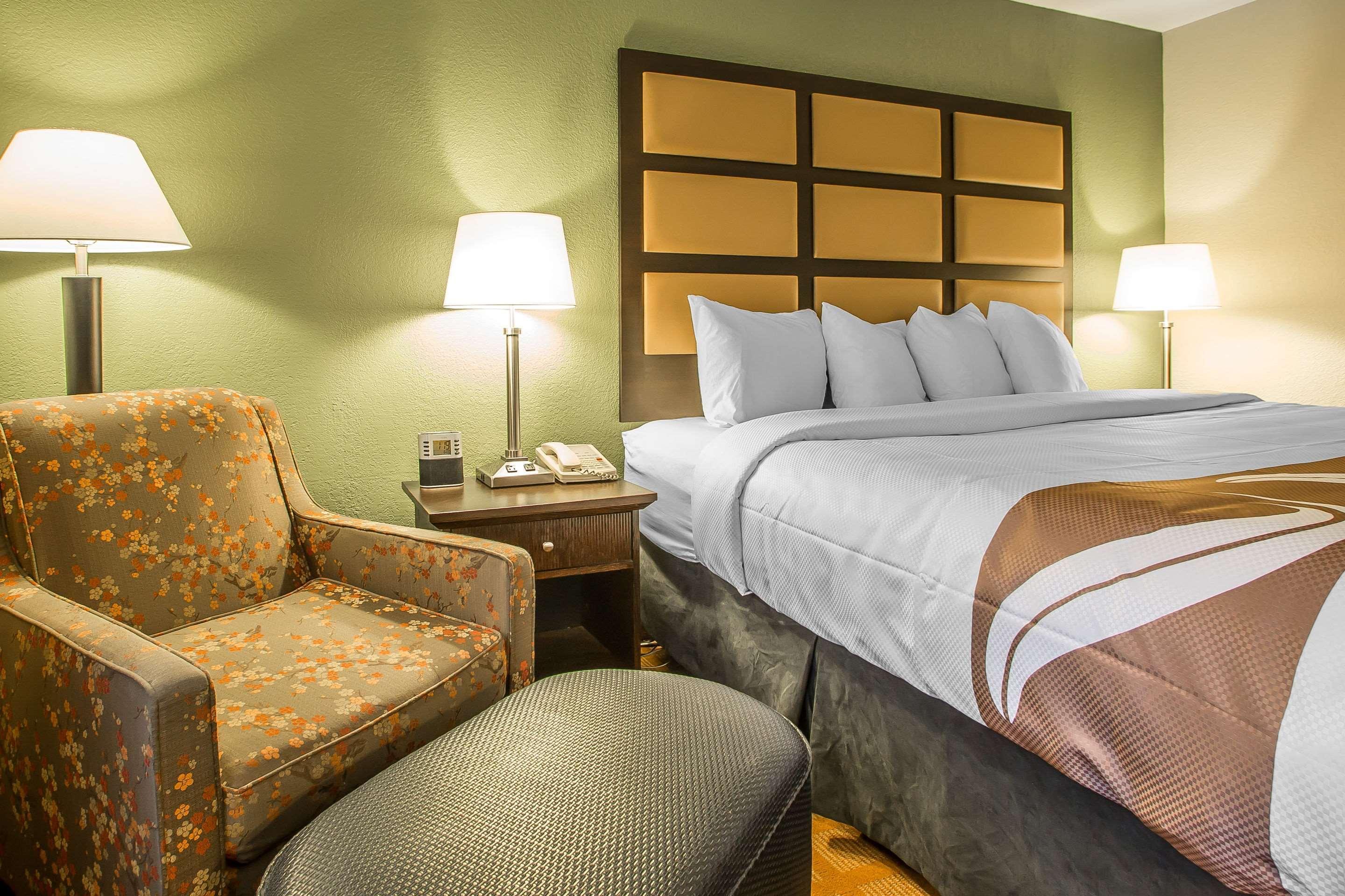 Quality Inn & Suites Marinette Eksteriør billede