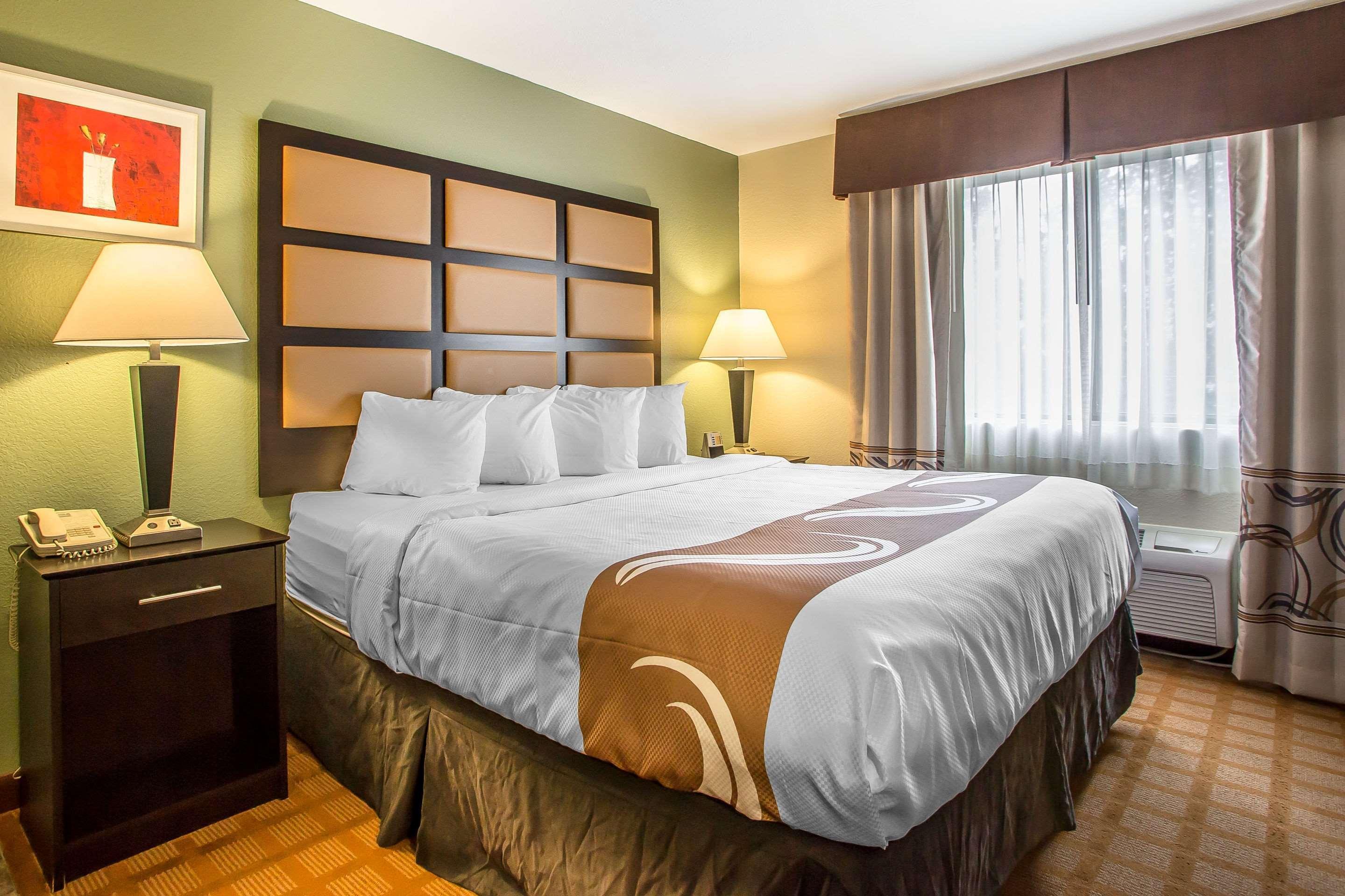 Quality Inn & Suites Marinette Eksteriør billede