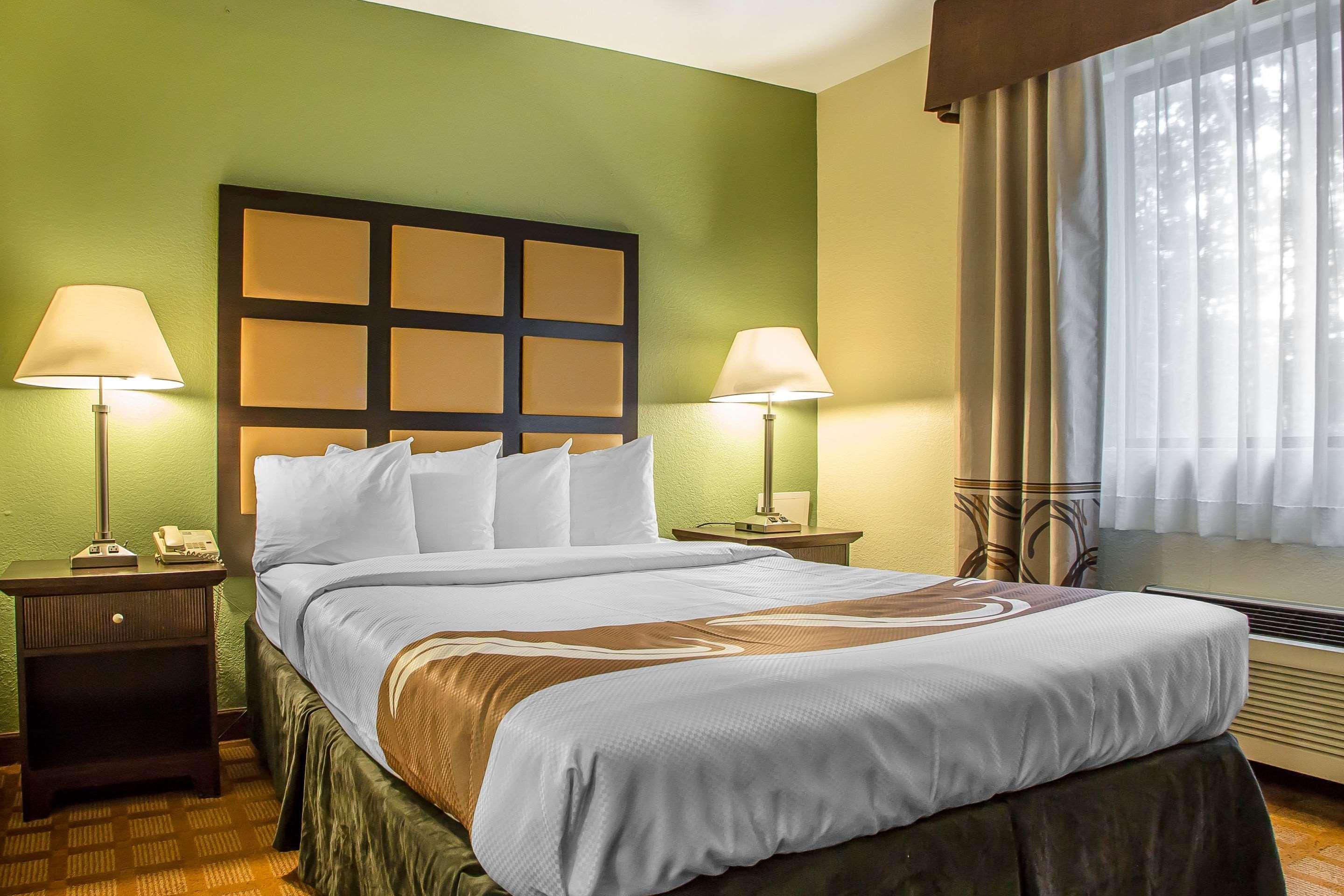 Quality Inn & Suites Marinette Eksteriør billede